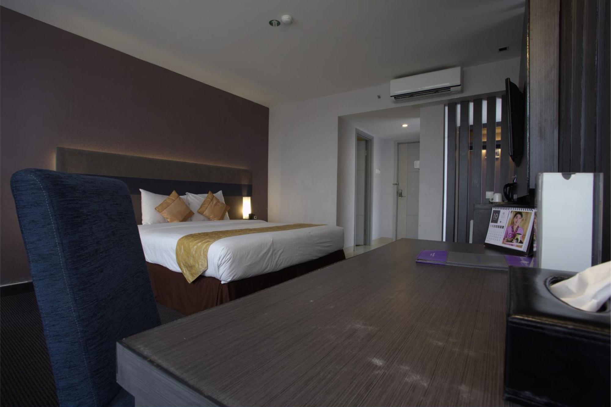 Tjokro Hotel Pekanbaru Habitación foto